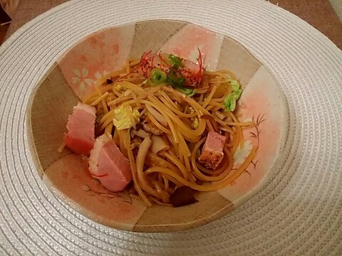 合鴨のパストラミでめんつゆ老陳醋パスタ